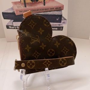 ❌SOLD Handmade LV Up cycled heart wristlet & matching Key chain wristlet 💕🪙🔑